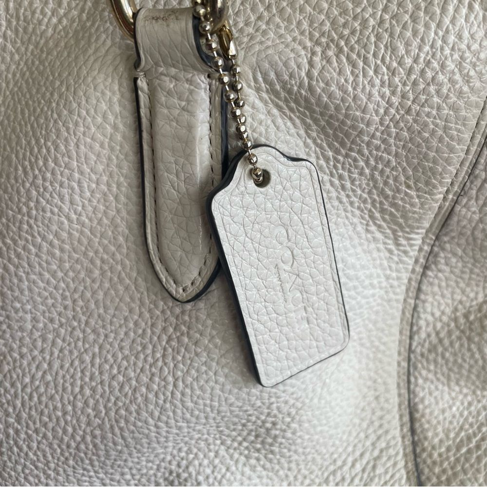 COACH ELLE LEATHER CHAIN TOTE SHOULDER BAG 72650 WHITE CHALK PEBBLE PURSE - Picture 12 of 13